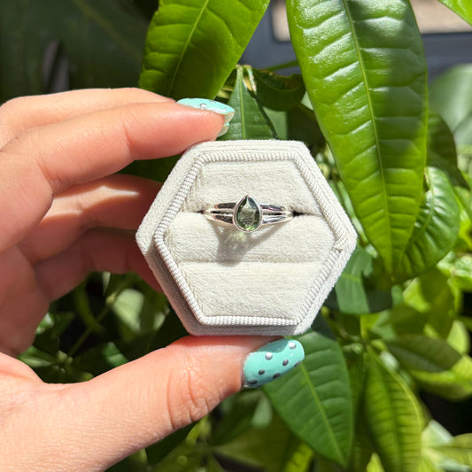 Bague moldavite