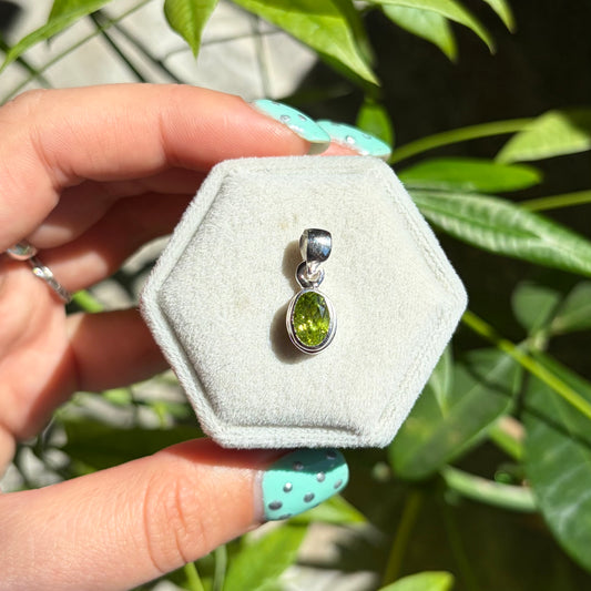 Pendentif péridot