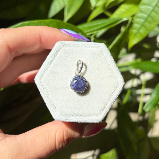 Pendentif saphir