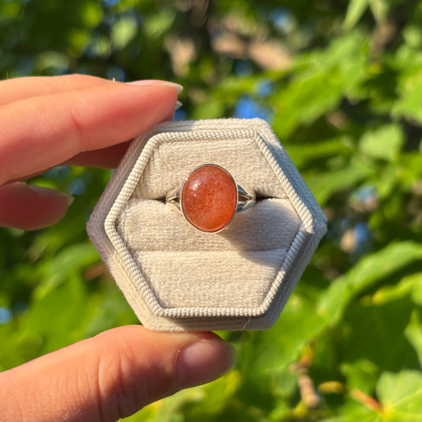 Bague pierre de soleil