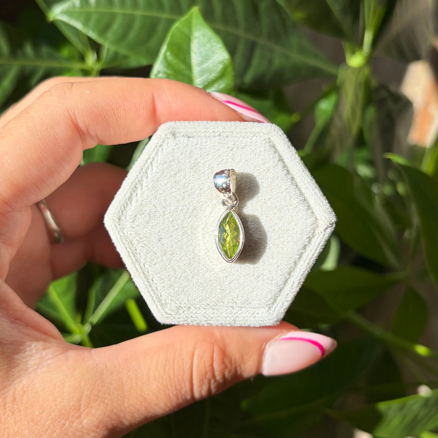 Pendentif péridot