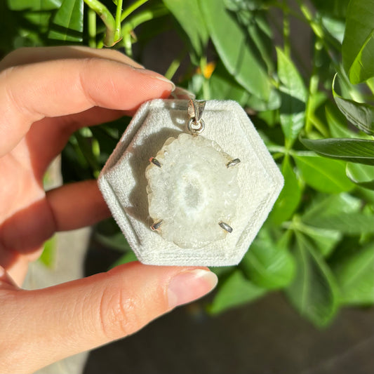 Pendentif quartz solaire