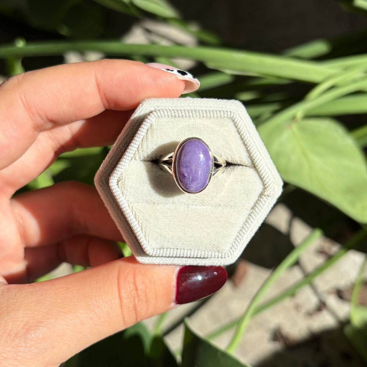 Bague charoïte