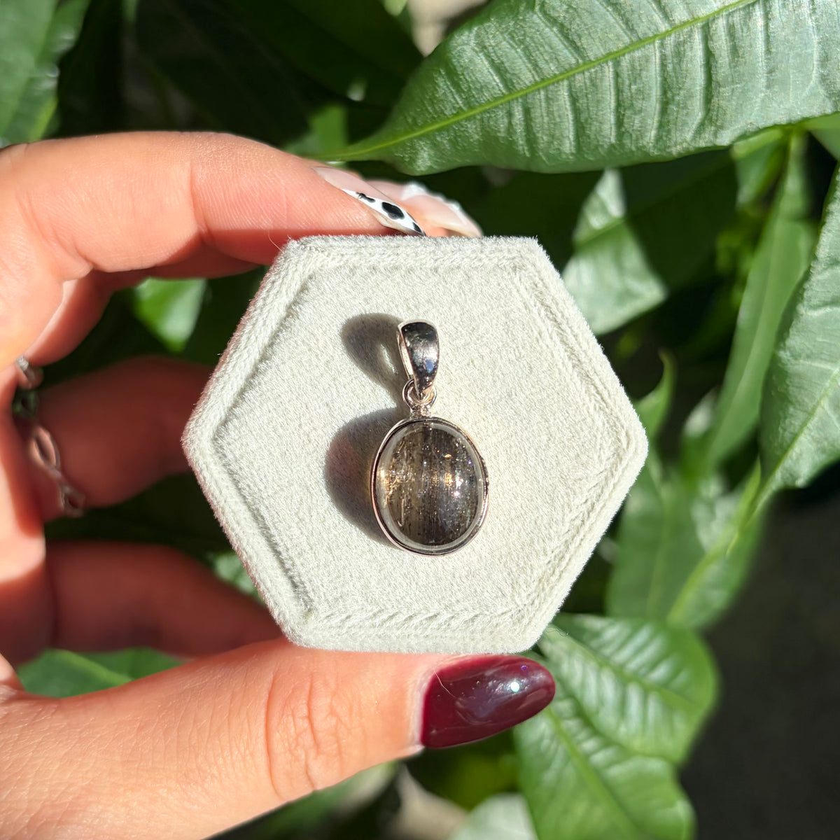 Pendentif spectrolite