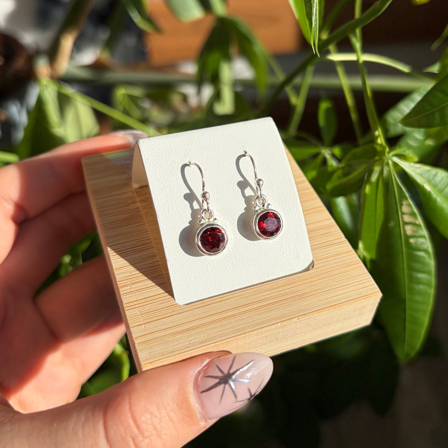 Boucles d'oreilles grenat