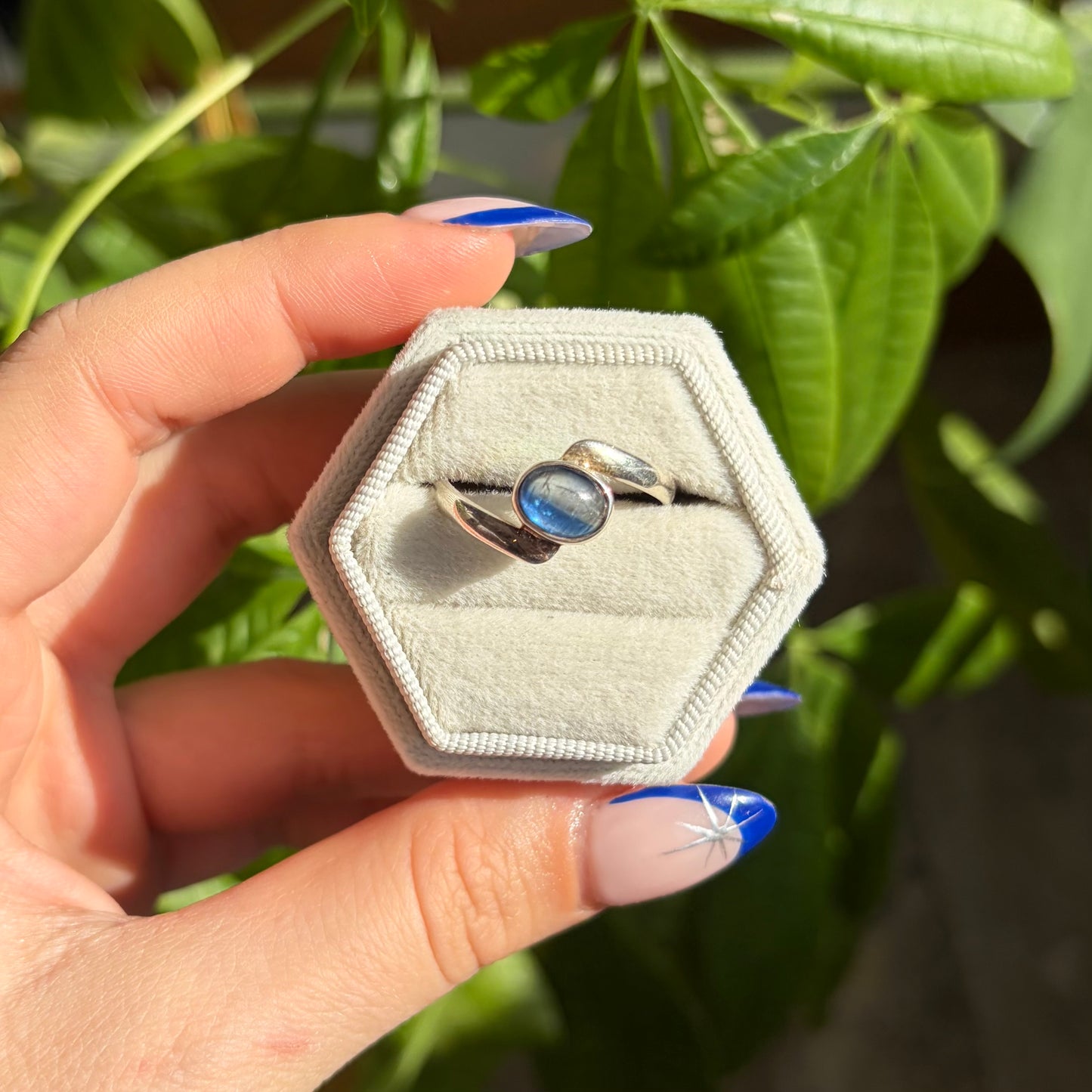 Bague cyanite